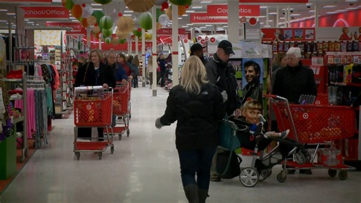 Target reports strong earnings
