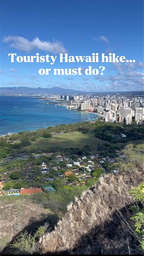 📍 DIAMOND HEAD, OʻAHU ⛰️🌊 The hike everyone talks about… for a reason. ✨ Why it’s worth it: • Iconic views over Waikīkī • Short hike, BIG payoff • Sunrise magic hits different • One of Oʻahu’s must-do experiences ⚠️ Before you go: ✔️ Reservations required ✔️ Go early to beat the heat crowds ✔️ Bring water — no shade at the top 💬 You choosing: Sunrise hike or golden-hour views? 👇 🔖 Save this for your Oʻahu trip 👉 Follow for more Hawaii hikes & travel inspo | HulaLand