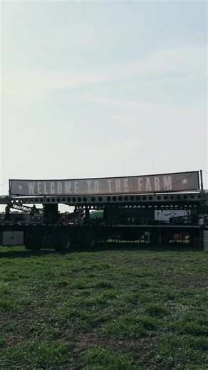 As this year winds down, I just want to say thank you for showing up, singing loud, and living life with a whole lot of heart. Y’all are the reason the music matters. Here’s to dirt roads, good times, and chasing every dream the new year brings. See you down the road God bless - #lukebryan #lukecombsconcert #lukebryanconcert #lukecombs #lukecombsmusic