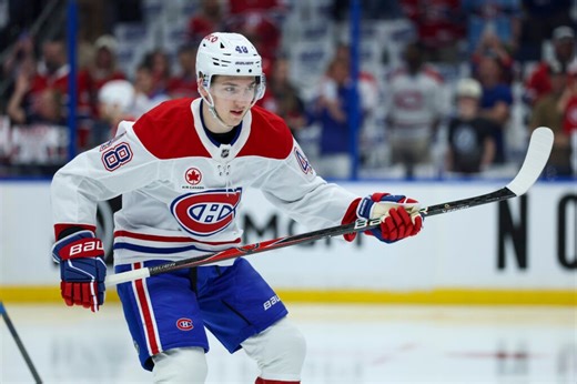 ‘Pathetic Crybaby’ — NHL World Outraged as Canadiens’ Lane Hutson Gets Violently Slashed But Brayden Point Goes Unpunished