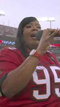 Shanda Roberts, Elijah Roberts' mom, sang today's National Anthem 🇺🇸🎤 #buccaneers #nationalanthem