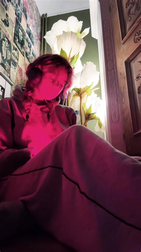 ipukeglittersparkle (@ipukeglittersparkle)s video med selma and the wisp