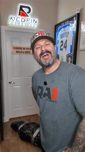 Justin Danger Nunley on Instagram: "Bro got ACLs and a LinkedIn"