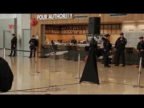 🔴LIVE | Transportation Secretary Sean Duffy gives update on deadly LaGuardia crash