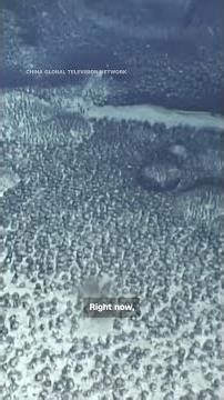 Why China and the US are racing to grab these ocean 'lumps'