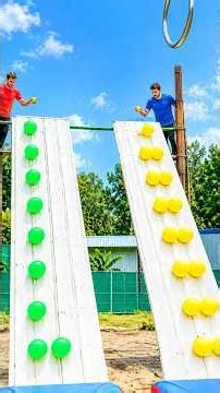 Who has the skill to win this extreme team challenge? | Crazy Challenge 😳