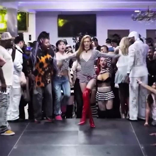 Exploring the Art of Vogue Dance in Ballroom Culture