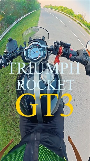 Triumph Rocket 3 GT 0–150 KM/H 🔥 | 2,458cc Torque Monster