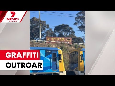 Melbourne's Jews targeted with anti-Semitic graffiti | 7NEWS