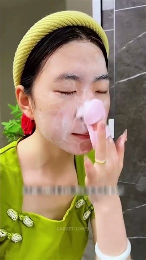 Silicon face scrubber #meesho #meeshofinds #crazyproducts