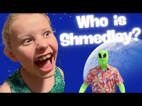 GUESS who's HIDING in the ALIEN KIDS' CLOSET? 👽 | UFO Kids