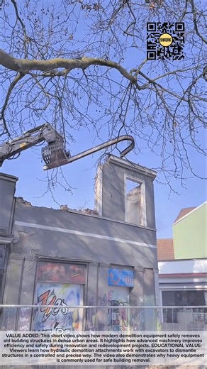 Powerful Excavator Demolishes Old Building Wall | Smart Urban Demolition Technology #9work