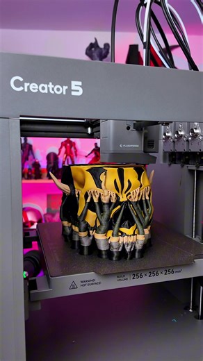 The new Creator 5 from @Flashforge 3D is pretty dang impressive! Printing Savage Opress skull from @Galactic Armory #3dprinting #3dprinter #flashforge #starwars #darthmaul