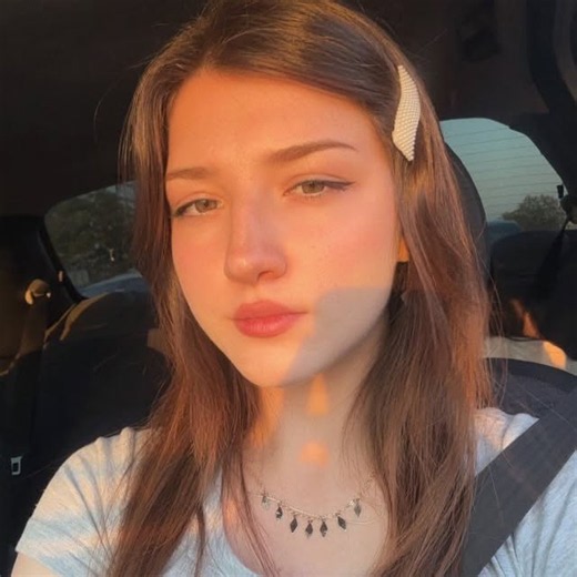 @zeynpcmn • Threads, Say more