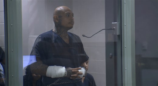 Downtown standoff suspect told officers to shoot him