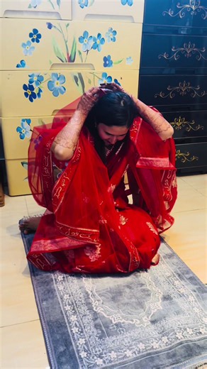 Chill Moments with Chips and Laughter