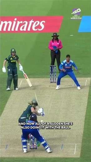 Ellyse Perry continues to amaze Mel Jones at the #T20WorldCup 💪