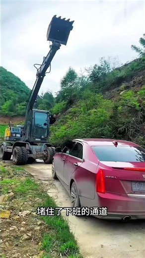 JCB Makes Way on Narrow Road 😳 | Smart Excavator Move #shorts