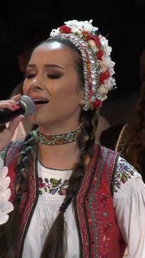 @VladutaLupau💘Concert Vin acasa de Craciun