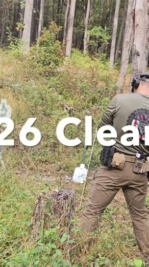 FBI pistol qual test Stage 4: 5 yards, low ready, 6 shots in seconds. FBI Bill Drill?
