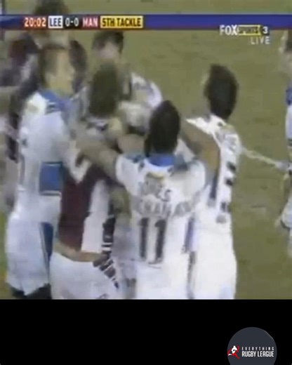 Jamie Peacock v Josh Perry #brawl #worldclubchallenge #nrlfight | Everything Rugby League