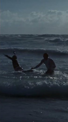 JAMES BOND | Boxing Day