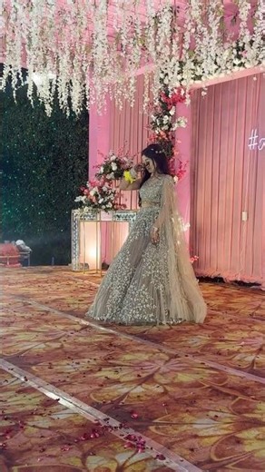 Dilbaro | Cute bride cried on this line while dancing 🥺💔 #vidai #wedding #dance