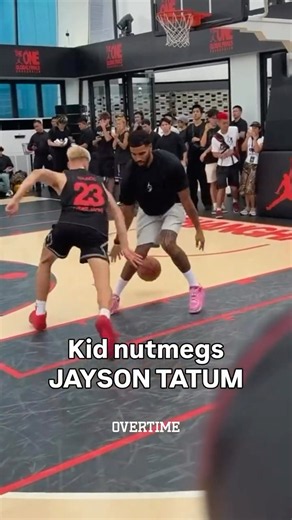 Don’t get it twisted Tatum let him do this 🤣