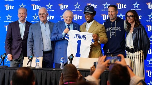 Cowboys' Jerry Jones isn't afraid to trade with rival Eagles