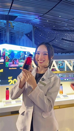 Extrait atau Parfum, pilih yang mana? Kali ini, Fragrance Advisor Mandalika membantu menjelaskan perbedaan Extrait dan Parfum agar kamu dapat mempertimbangkan pilihan yang lebih sesuai dengan kebutuhanmu. Kamu masih bingung menentukan pilihan?