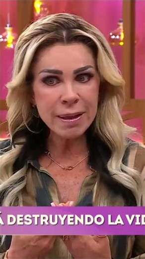 ¡Se enteró que su pareja tiene 17 años y siguió con él! Ella tiene 34🙃😨