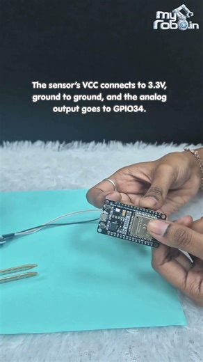 Smart Plant Monitor Using ESP32 🌱 | Arduino IoT Project