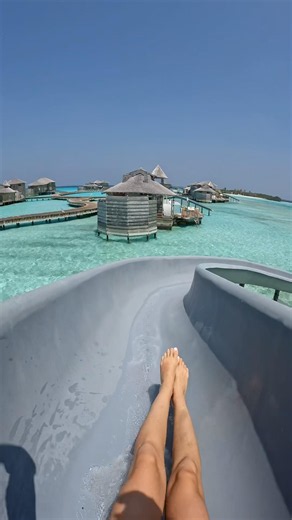 Close your eyes and imagine yourself in this paradise🔆 #maldives