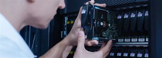 Hewlett Packard Enterprise (HPE) Is Up 40.5% After Boosting 2026 Outlook And Unveiling New AI Server