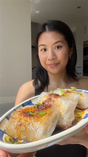 Crispy Pork and Chives Rice Paper Dumplings