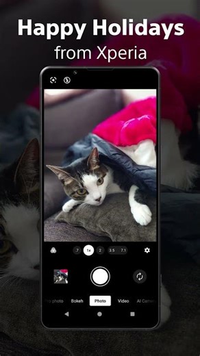 Happy Holidays from #Xperia #Shorts🏮✨