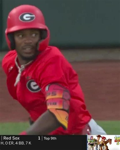 DAWGS BREAK IT UP 🐶@BaseballUGA x #MCWS /ESPN