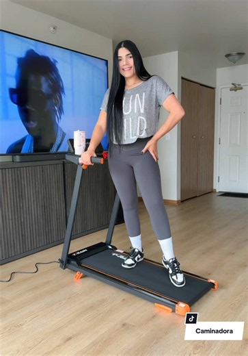Trae inclinación 💪🏻 Éste es tu señal para invertir en esta caminadora y ejercitar tu cuerpo 🔥✨ #caminadora #ejercicio #cardio #blackfriday #tiktokshopblackfriday