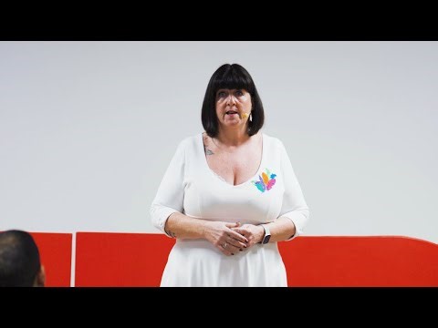 When love leads | Maura Jackson | TEDxWigan