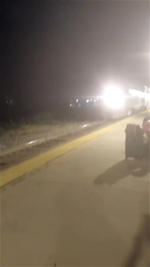 Amtrak to Chicago: 13½‑Hour Train Ride Experience