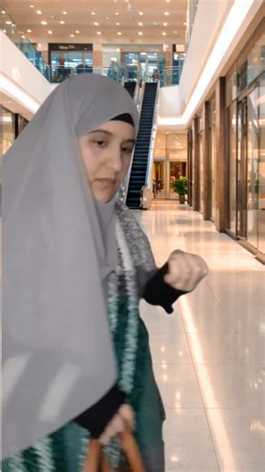 Meryem Hami English Coach on Instagram: "911, what's your emergency? #englishforrelocation #englishcoach #englishvocabulary #english #englishforlife"