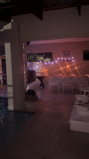 Birthday Dinner & Pool Party: Friendship Goals Inspiration 🌸