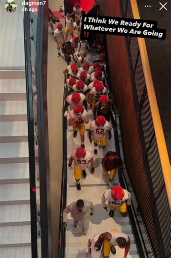 USC DL chanting "War Time"✌🏻 by Arrogant Nation✌🏻