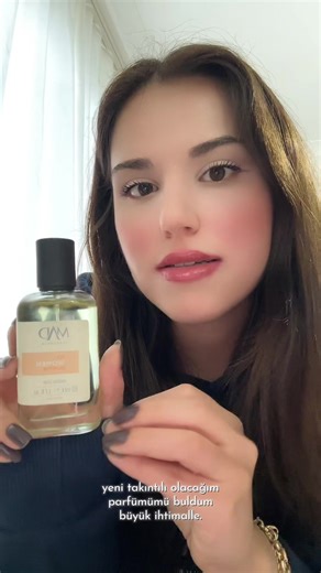 Mad Parfüm Prada Paradoxe Hakkında