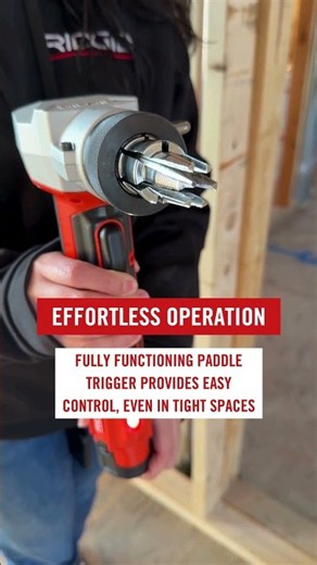 The RIDGID RPE 100 PEX Expansion tool has effortless operation