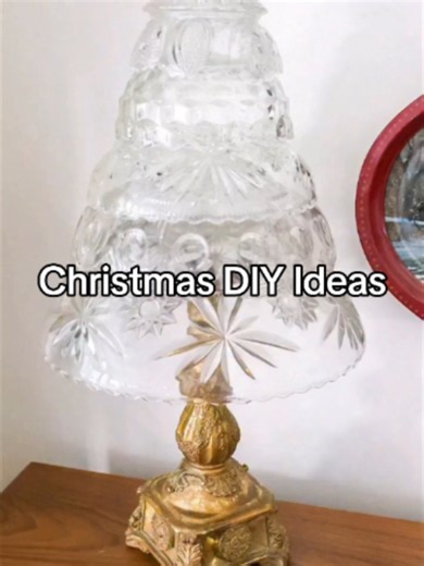 2 Christmas DIY Ideas! I love the glass tree it's so elegant! The placemat trees are also such an easy DIY to make a room feel more festive!❤️🎄 #diyproject #DIY #ChristmasDIY