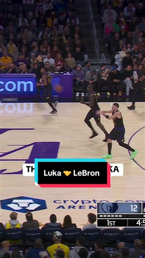Luka finds LeBron with the perfect fullcourt pass 🎯 #NBA #basketball #Luka #LeBron #Lakers