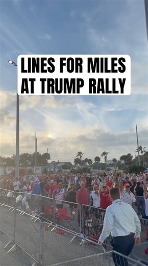 PACKED Crowd for Trump in Florida 🔥
