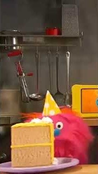 Baking a Birthday Cake! #sesamestreet