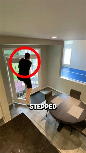 He Hasn’t Touched the Floor in YEARS 😱🔥 #shorts #amazing #trending